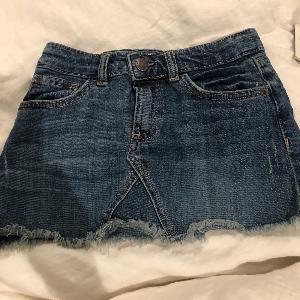 MOSSIMO SKIRT